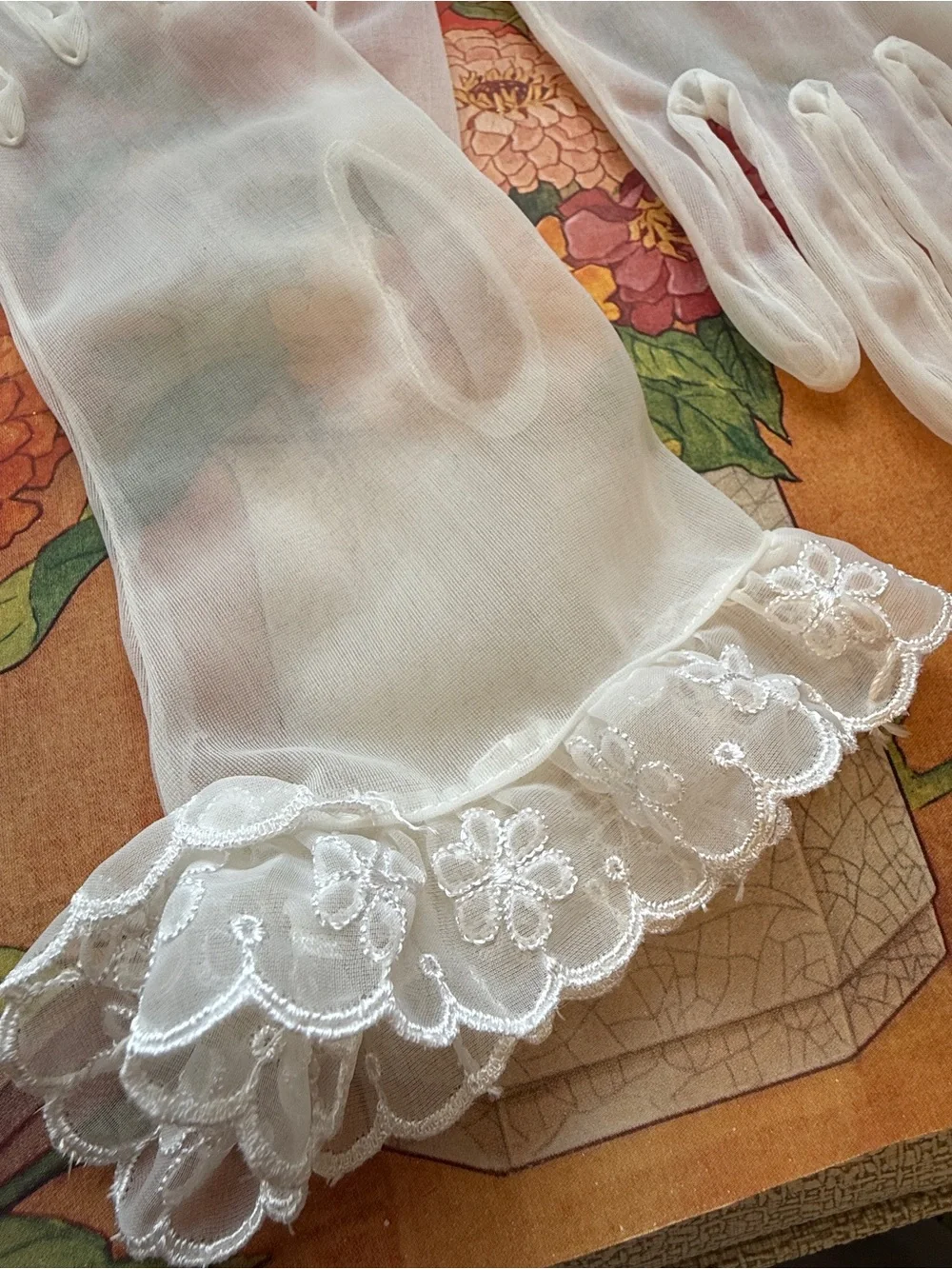 Vintage 50s-60s Sheer White Nylon and Floral Eyelet Lace Cuff Gloves